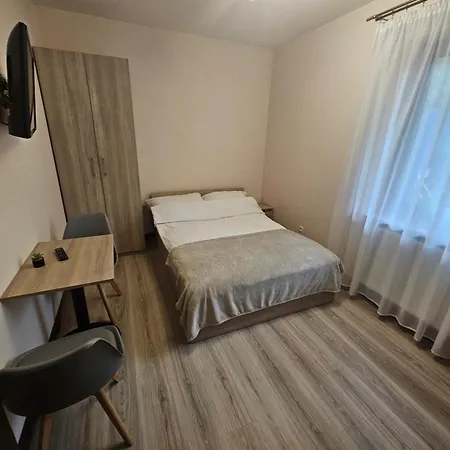 Bursztynowa Przystań - 3* Jantar